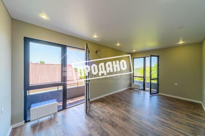 Дом в поселке бизнес-класса в 10 минутах ходьбы от моря №12