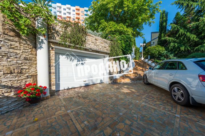 Европейский коттедж у моря №12