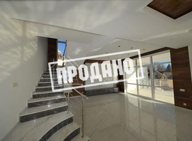 Белоснежный особняк у моря №2