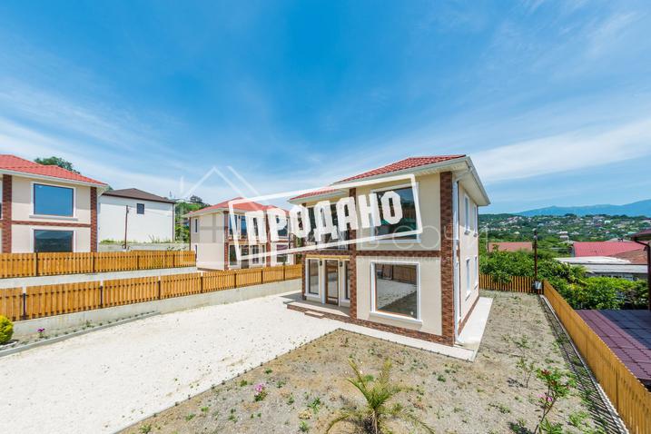 Коттедж в КП на улице Лимонной №4