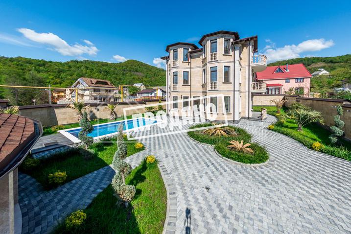 Домовладение в коттеджном городке, с ремонтом №8