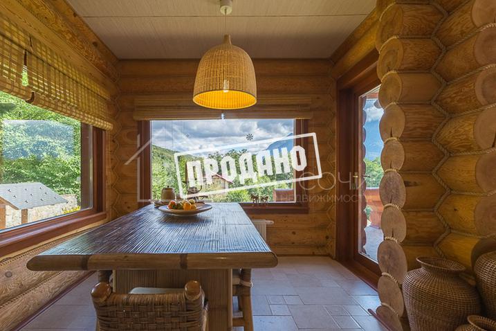 Эксклюзивный деревянный дом ручной рубки на Красной Поляне №29