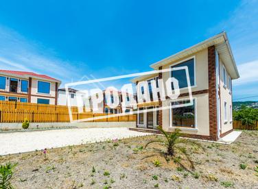 Коттедж в КП на улице Лимонной №3