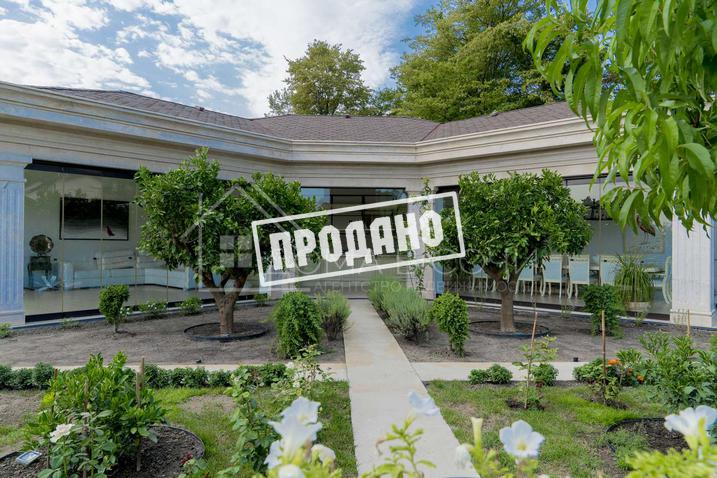 Резиденция в поселке премиум класса №66