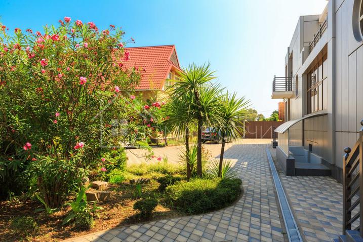 Современная европейская вилла у моря №20