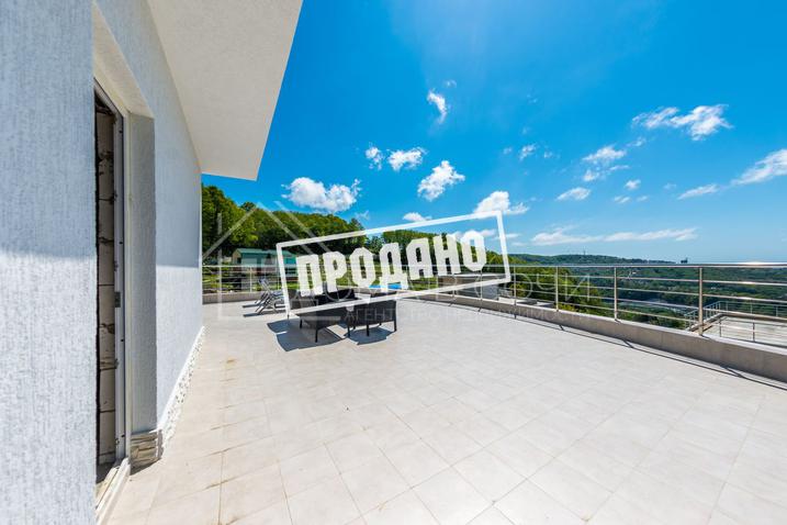 Коттедж с панорамными окнами №6