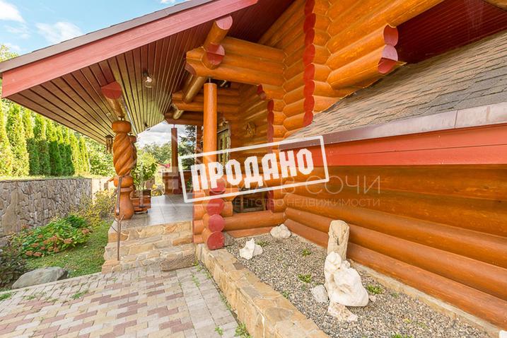 Эксклюзивный деревянный дом ручной рубки на Красной Поляне №52