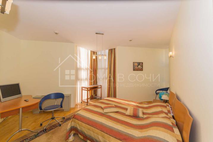 Вилла у моря напротив Парусного центра №44