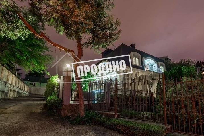 Дом у санатория Русь №70