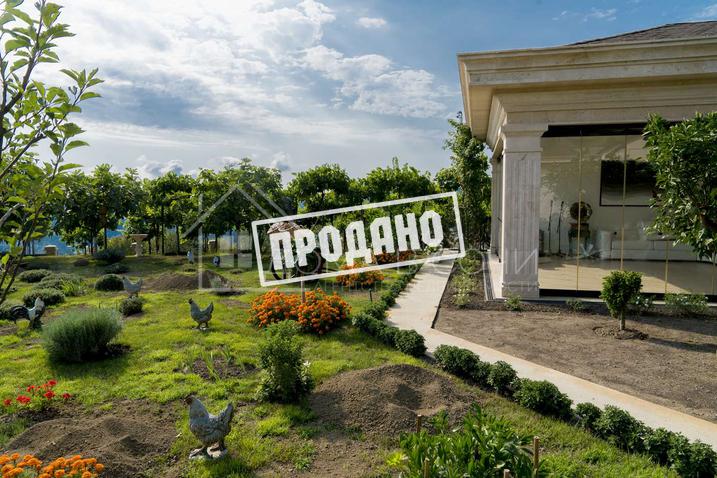 Резиденция в поселке премиум класса №7