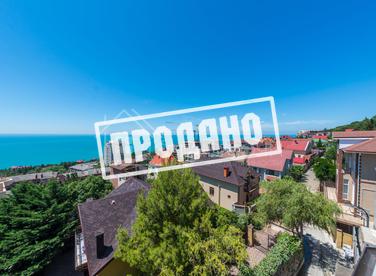 Современный дом с бассейном на Благодатной №2