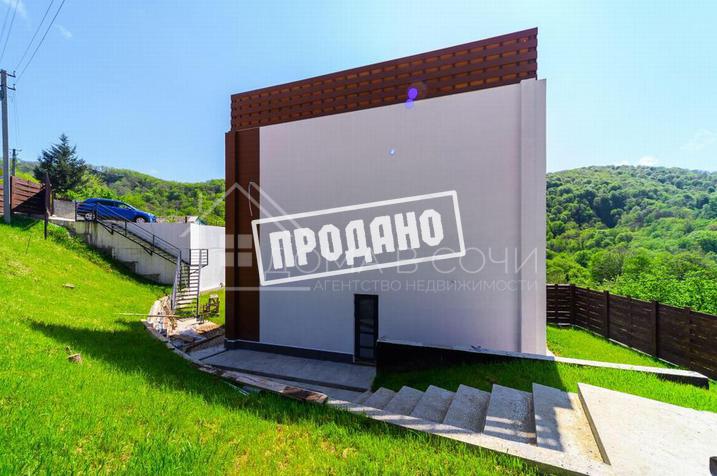 Коттедж с панорамным остеклением в живописном уголке Сочи №3