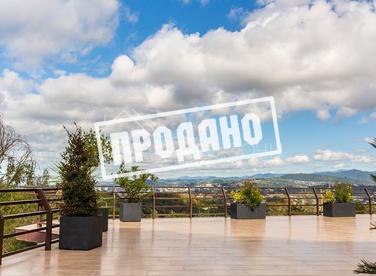 Новый коттедж с отделкой из молодого мрамора №4