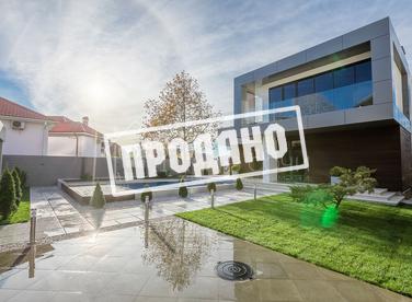 Новый коттедж на ул. Анапской №1