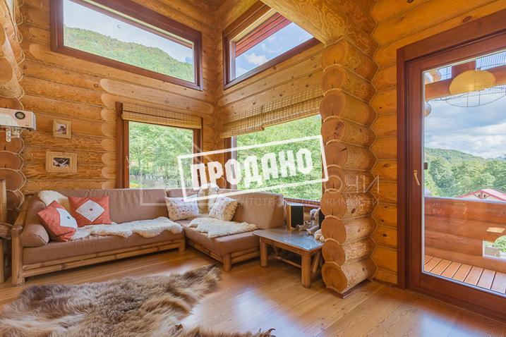 Эксклюзивный деревянный дом ручной рубки на Красной Поляне №38