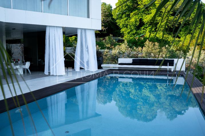 Дизайнерский особняк в горах Хосты №3