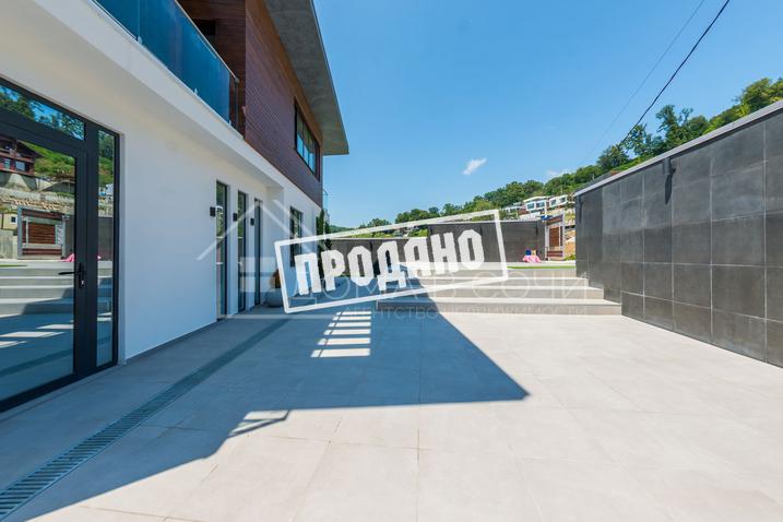 Коттедж на ул. Звездной №9