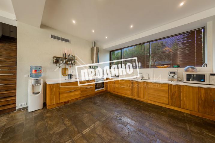 Вилла на 25 сотках в колониальном стиле №14