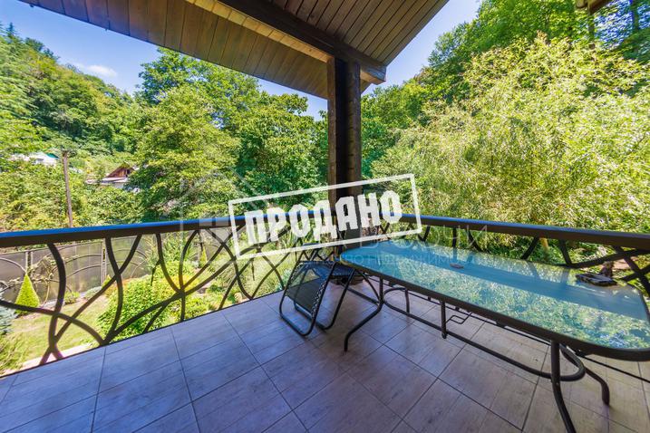 Дом в лесу №4