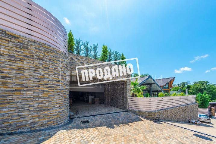 Современный коттедж на Ахуне №24