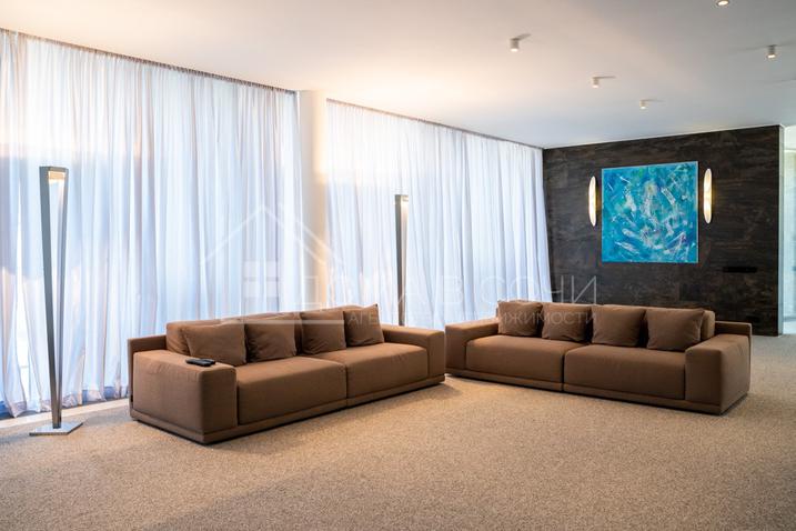 Дизайнерский особняк в горах Хосты №47