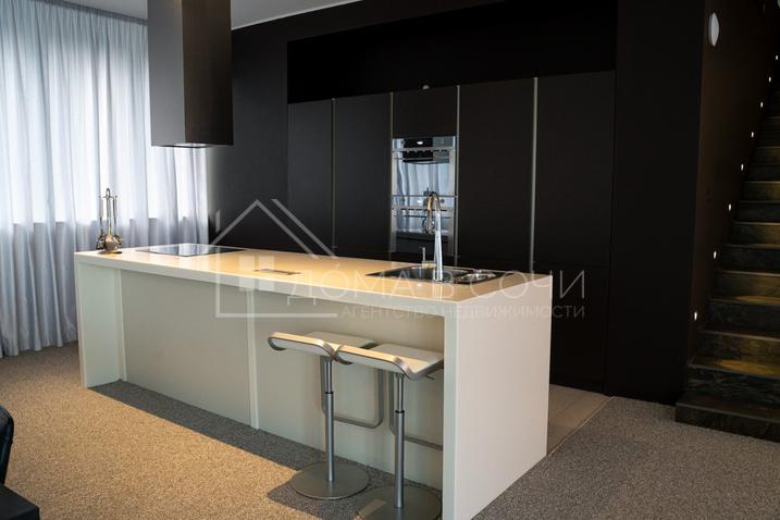 Дизайнерский особняк в горах Хосты №33