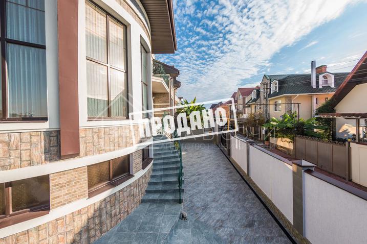 Архитектурный особняк на Старой Мельнице №5