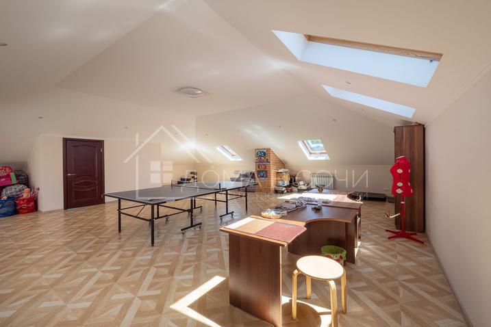 Домовладение из кирпича на ул. Измайловской №26