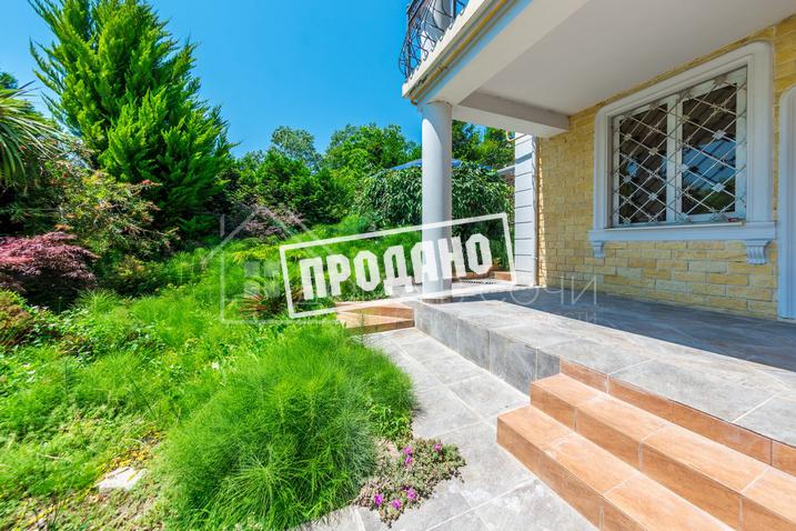 Коттедж в европейском стиле с видом на море №23