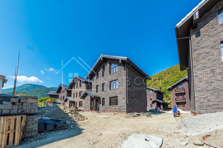 Polyana Gorky Village жилые дома клубного типа №2