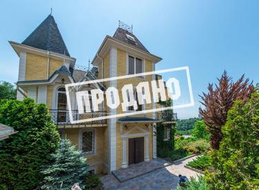 Коттедж в европейском стиле с видом на море №2