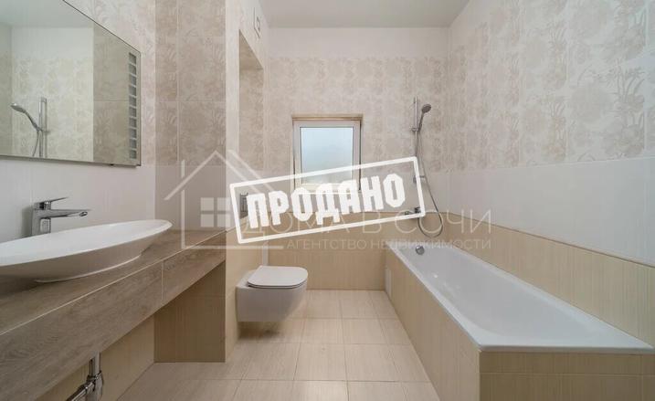 Дом с ремонтом в коттеджном городке №10