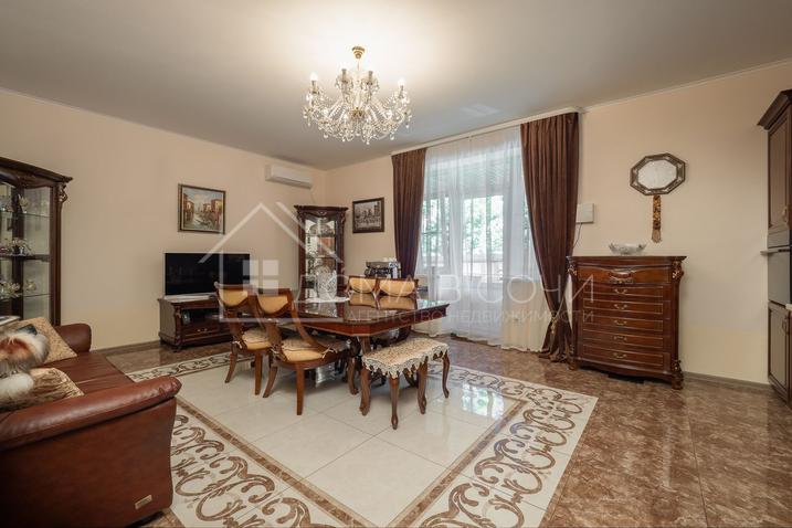 Домовладение из кирпича на ул. Измайловской №9