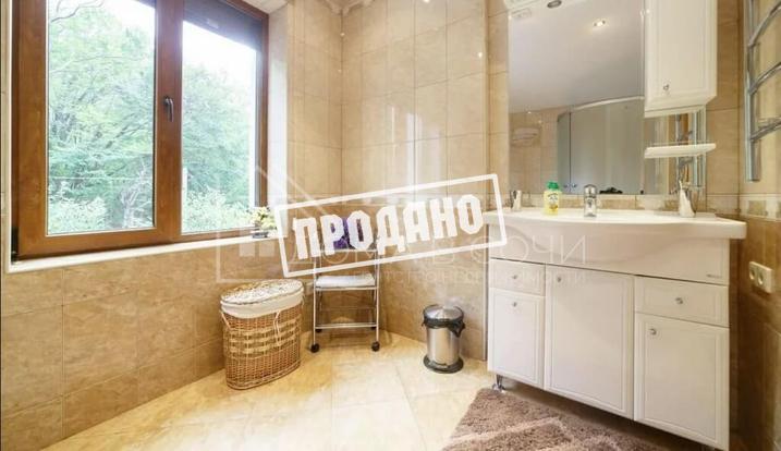 Дом в живописном месте №7