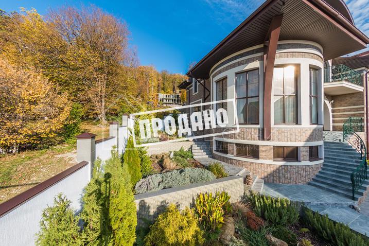 Архитектурный особняк на Старой Мельнице №4