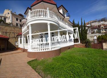 Красивый дом в КП Газпром №1