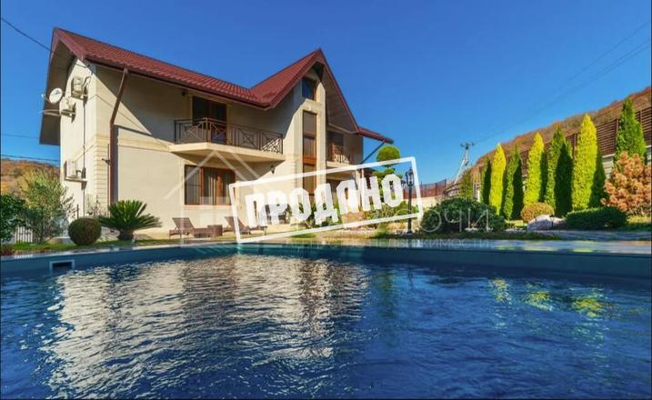 Отличный дом в пригороде Сочи №1