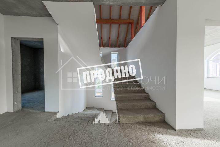 Домовладение с бассейном №34