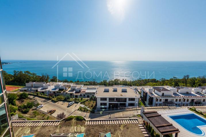 Резиденция в коттеджном поселке класса люкс №18