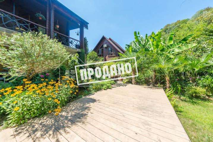 Дом в лесу №8