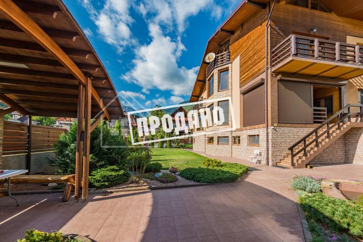 Шале с видом на горные вершины №1