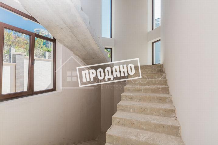 Коттедж у санатория Орджоникидзе №20