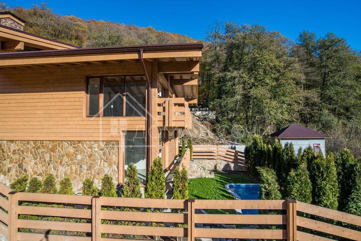 Новый коттедж на ул. Ачишховской №17