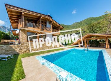 Шале в сливовом саду №3