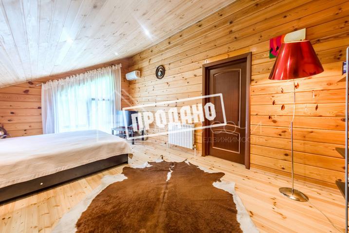 Дом в лесу №19