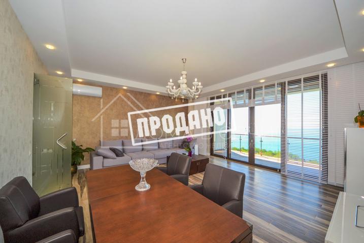 Дом сблокированного типа в стиле хайтек №7