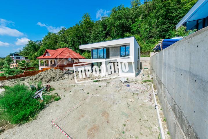 Современный особняк у моря №4