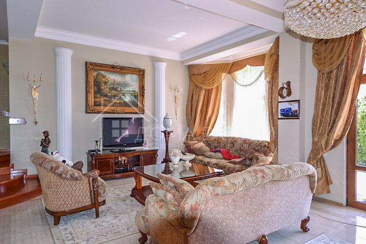 Элитное домовладение с классическим ремонтом и видом на море №3