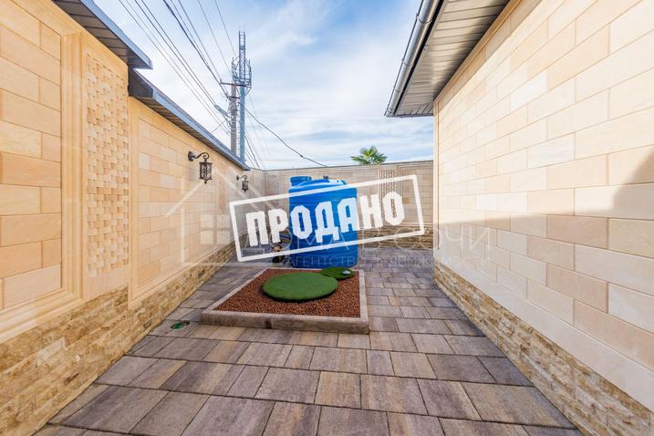 Домовладение с бассейном №8