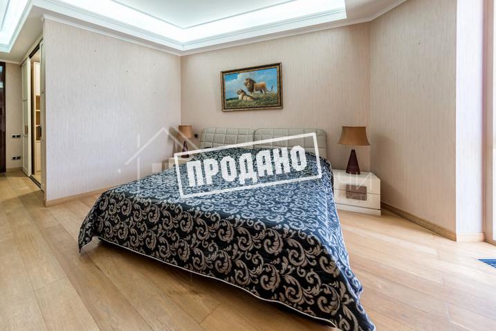 Двухуровневый пентхаус в ЖК Александрийский Маяк №19